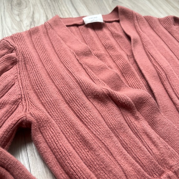 Aritzia Wilfred Plunge Front Cardigan - Picture 4 of 6